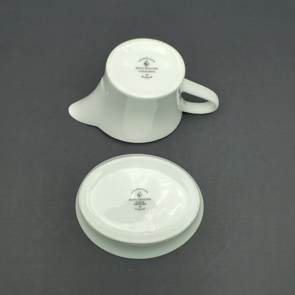 Royal Doulton Fusion White Creamer and Sugar Bowl Bone China Creamer Sugar Set - Picture 4 of 10